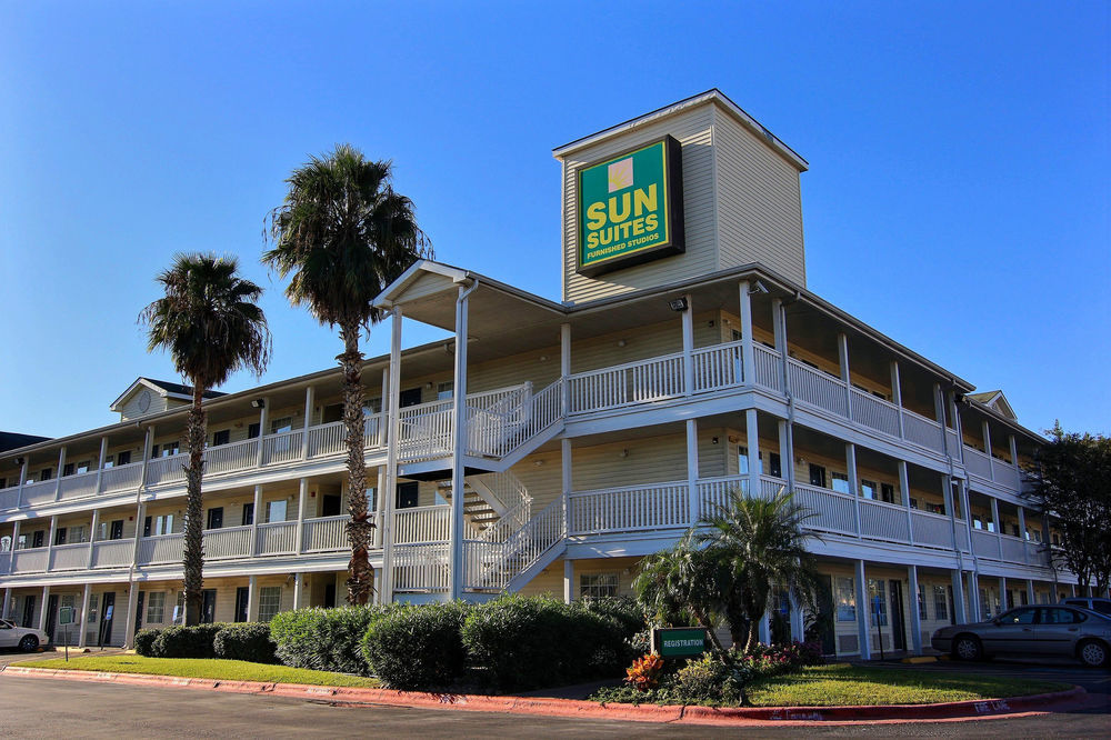 Intown Suites Extended Stay Select Corpus Christi Tx Exterior photo